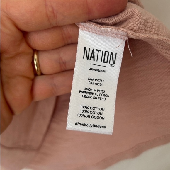 Nation LTD Caitlin Bold Shoulder puff sleeve flutter Crew neck pink size small - Picture 3 of 6